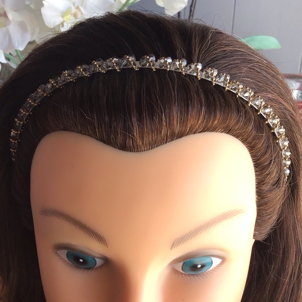 Elle Light Grey & Gold Trimmed Rhinestone Headband